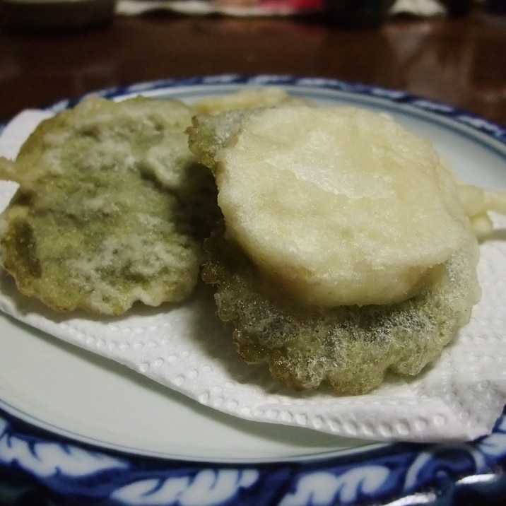 ユキノシタと長芋の天ぷら